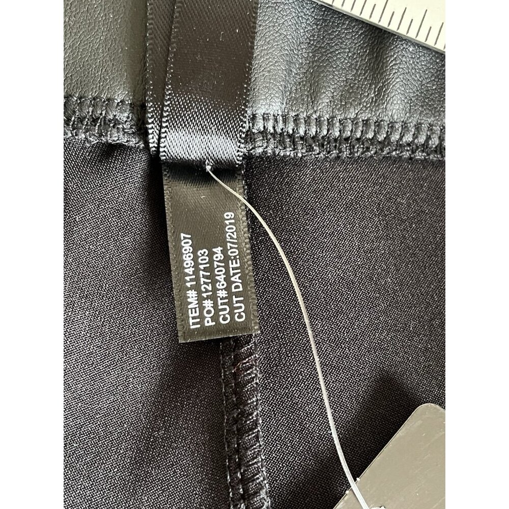 Torrid Faux Leather Moto Leggings NWT 2X 18 20 Black High Rise - Picture 12 of 12
